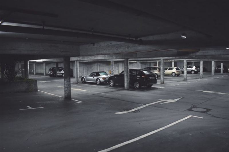 Estacionamiento en venta en Providencia - Berrios Zegers - Ficha de propiedad