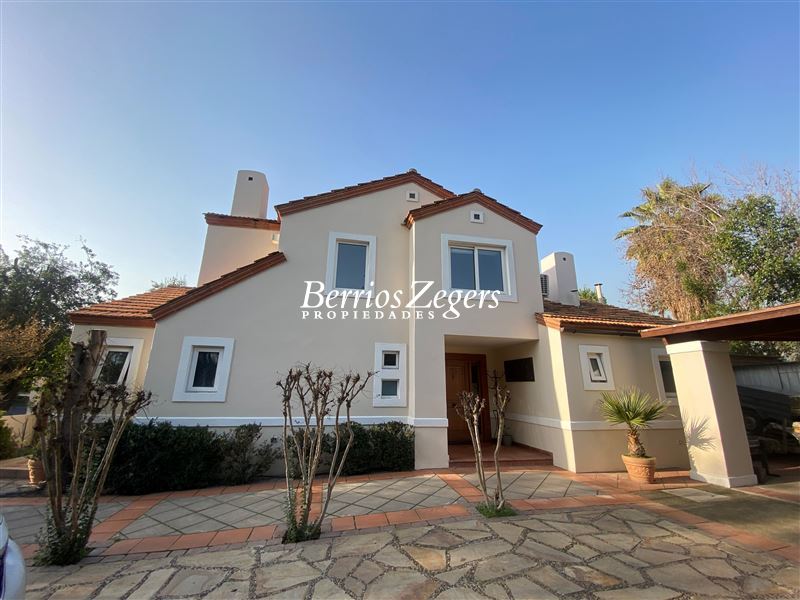 Casa en venta en Colina - Berrios Zegers - Ficha de propiedad