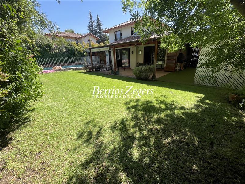 Casa en venta en Lo Barnechea - Berrios Zegers - Ficha de propiedad